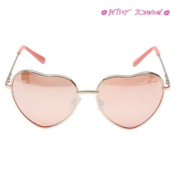 Betsey Johnson ~ Rosey Hearts Sunglasses - Picture 2 of 6